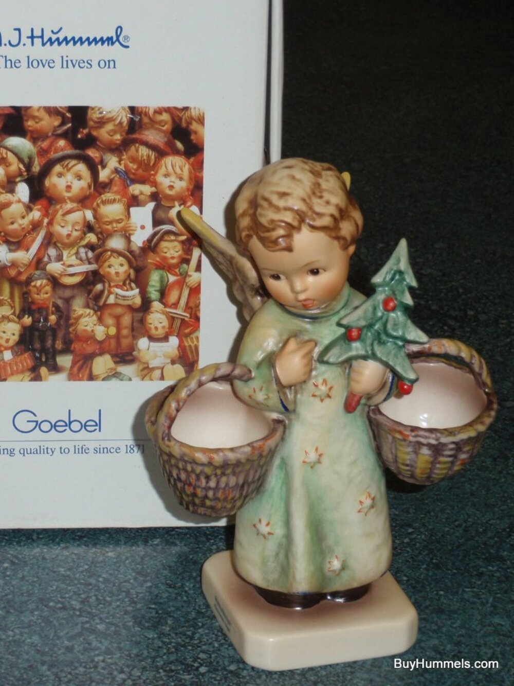 "Christmas Angel" Goebel Hummel Figurine #301 TMK7 With Box - COLLECTIBLE GIFT!